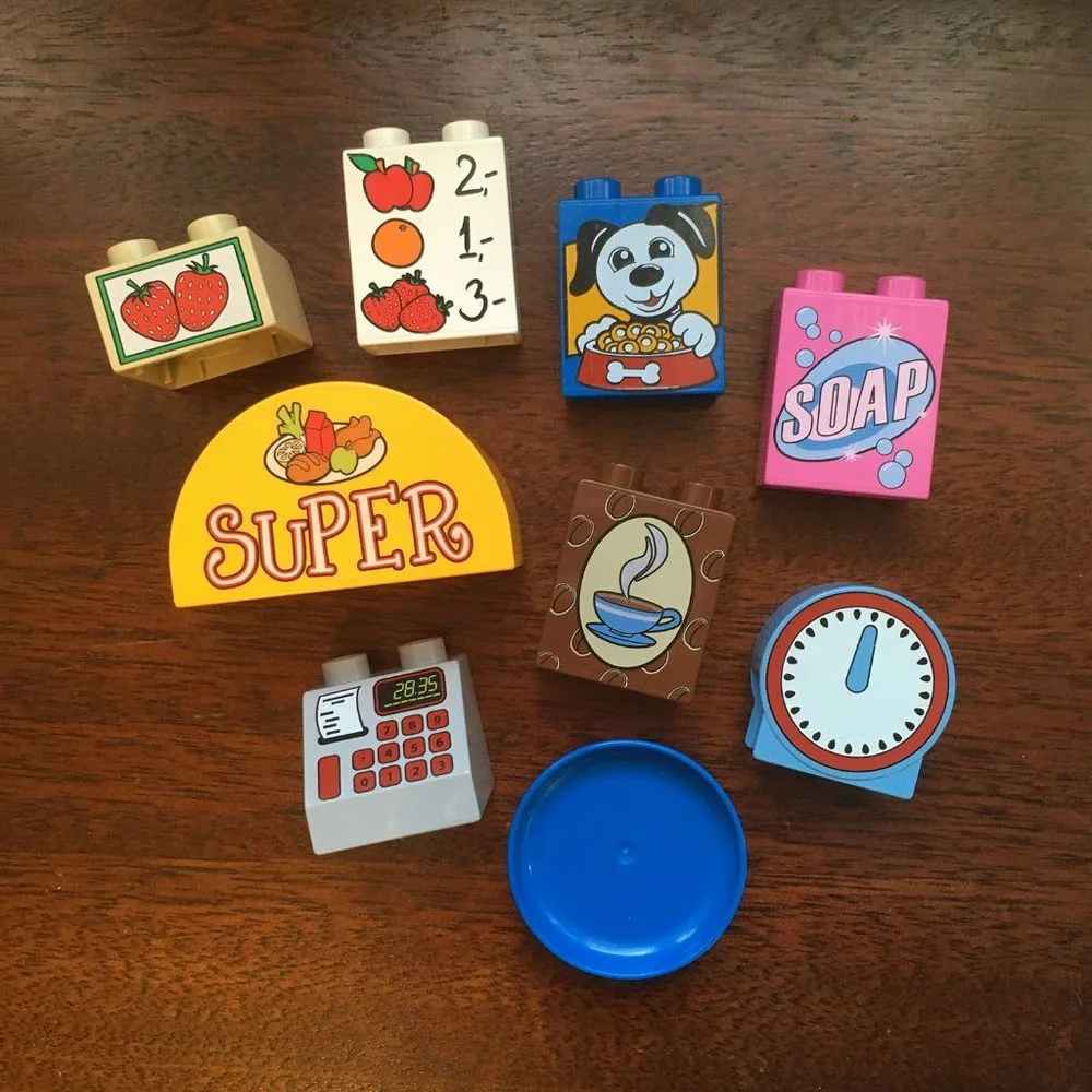 Duplo grocery supermarket pieces
